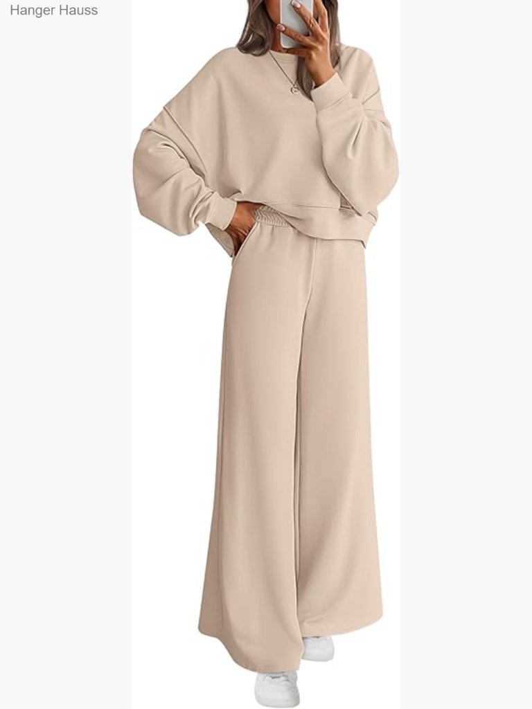 Medium Loose Fit Sweatsuit Set Crewneck Sweatshirt Wide Leg Sweatpants Lounge